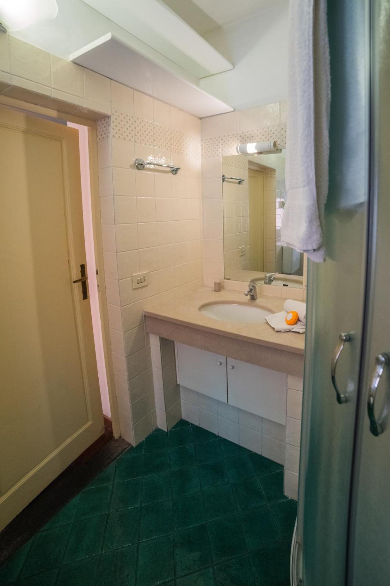 S3 Tower - Dolcevita Holiday Florence Extérieur photo